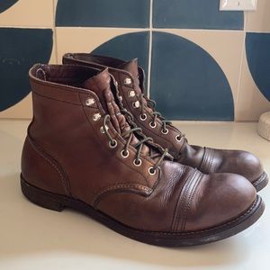 Red Wing Iron Ranger 8111
